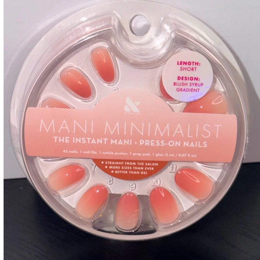 Olive & June Mani Minimalist Press-On Nails Short Blush Syrup Gradient 42ct